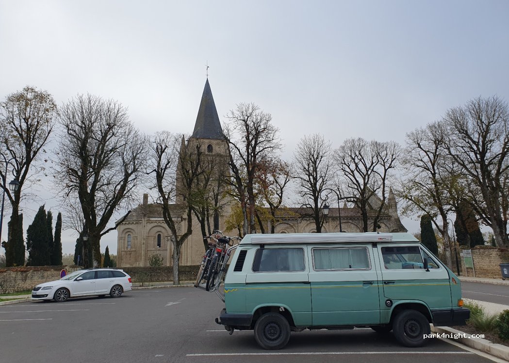 (17470) Aulnay - 260A Avenue de l'Église — foto
