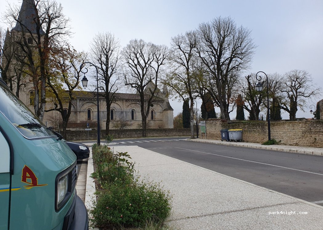 (17470) Aulnay - 260A Avenue de l'Église — foto 3