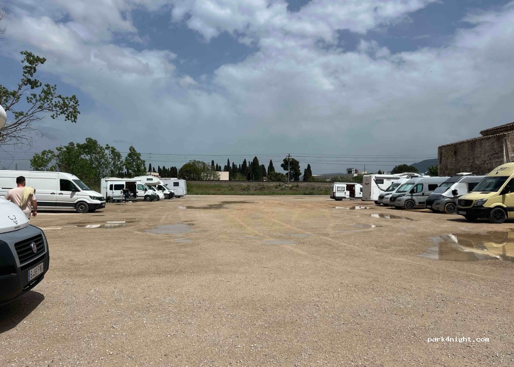 (43400) Montblanc - 51 Raval Santa Anna — foto 5