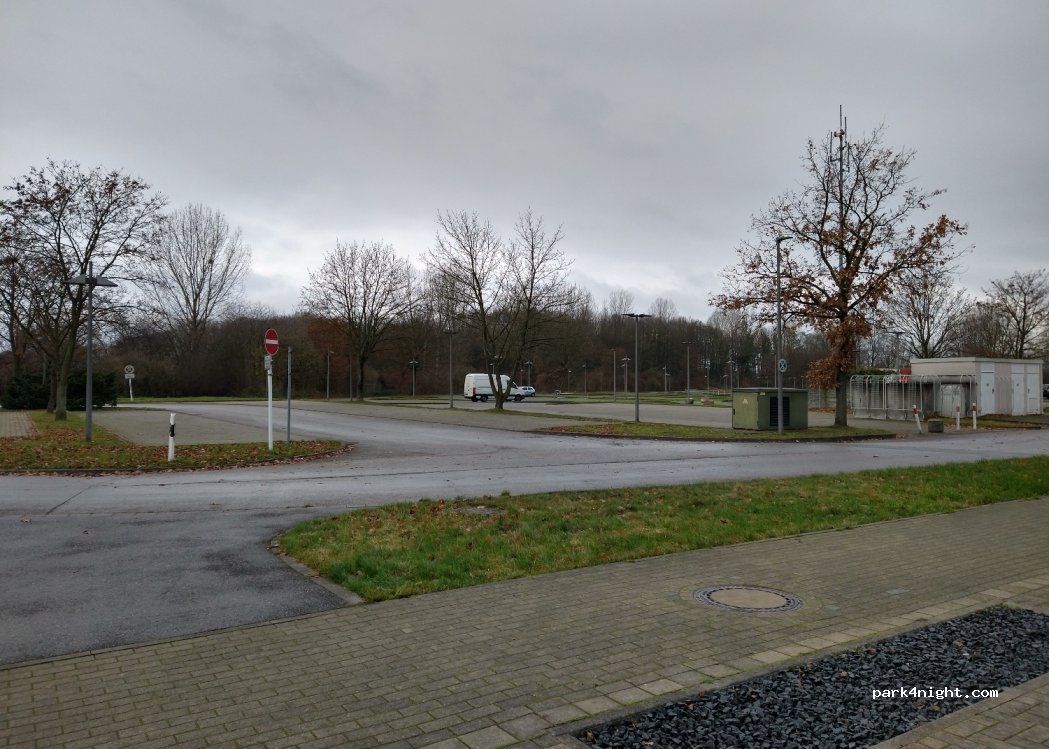 (41066) Mönchengladbach - 83 Flughafenstraße — foto