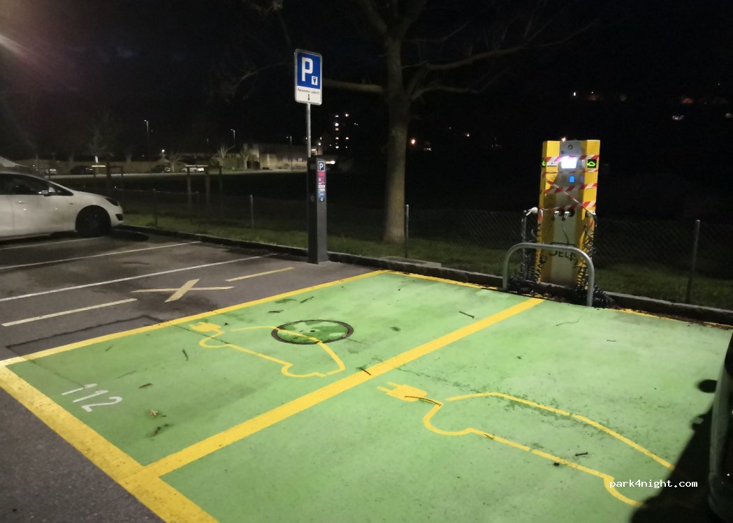 (2520) La Neuveville - 1 Promenade J-J Rousseau — foto