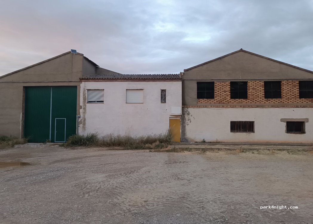 (22200) Sariñena - 29 Carretera Zaragoza — foto 4