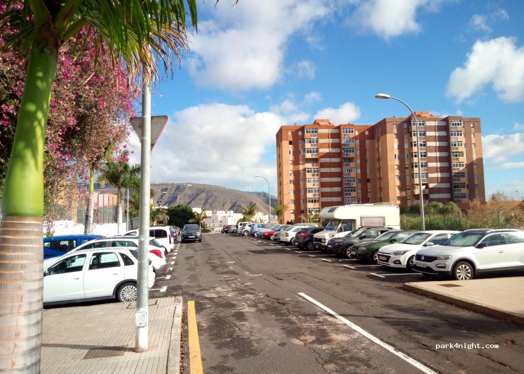 (38010) Santa Cruz de Tenerife - 3 Calle Domingo Madan — foto 2