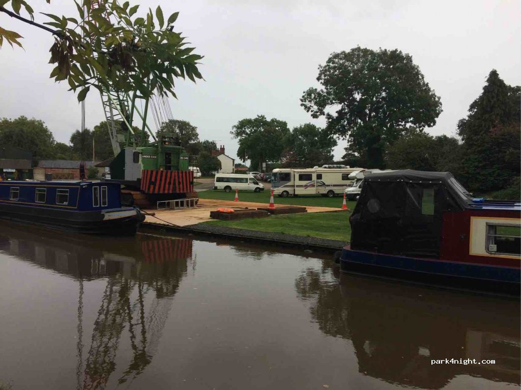 Whitchurch Marina Caravan Park — foto 2