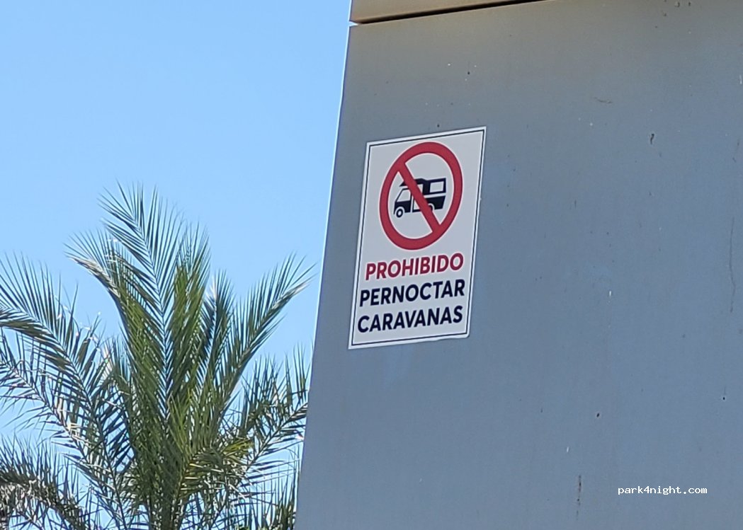 (18100) Armilla - Av de las Palmeras — foto 3