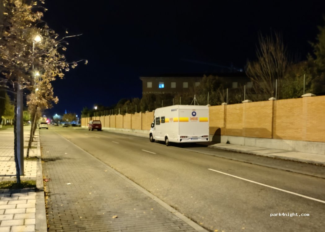 (47011) Valladolid - 6D Camino del Cementerio — foto