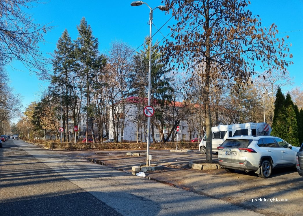 (60033) Bacău - 20 Aleea Parcului — foto 3