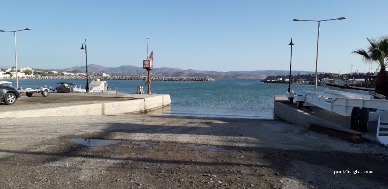 (702 00) Kokkinos Pirgos - Unnamed Road — foto 2