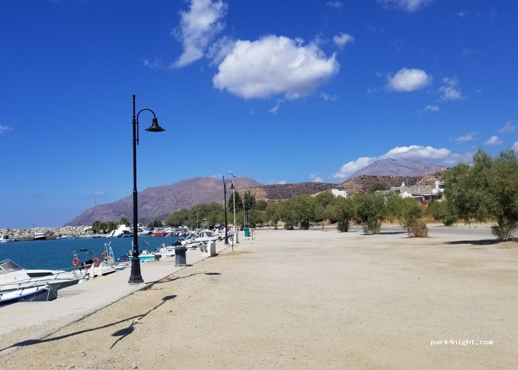 (702 00) Kokkinos Pirgos - Unnamed Road — foto 3