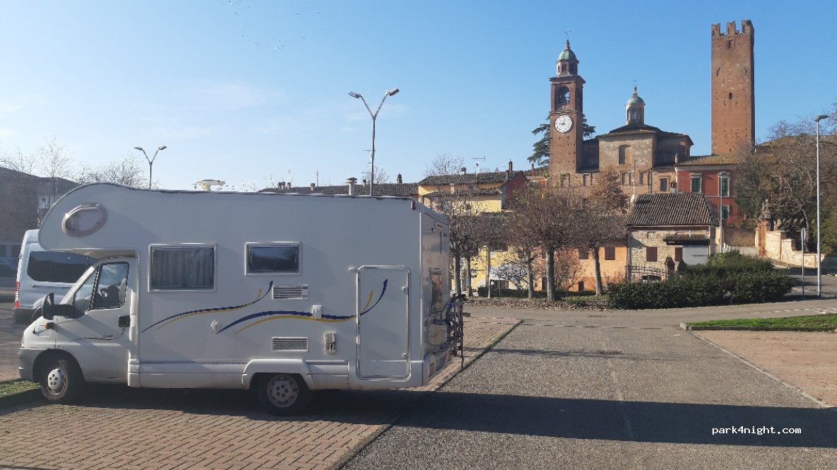 (29010) Castelnuovo Fogliani - 112 Strada della Caminata — foto