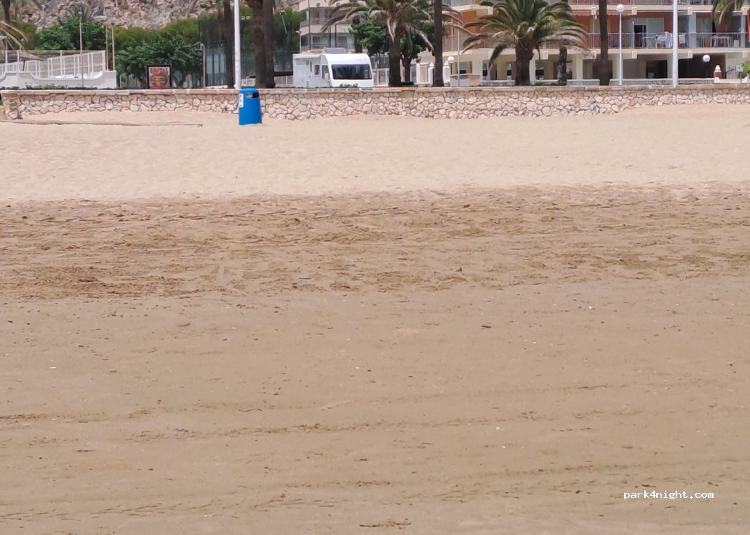 (46400) Cullera - 15 Avenida Castelló — foto 3