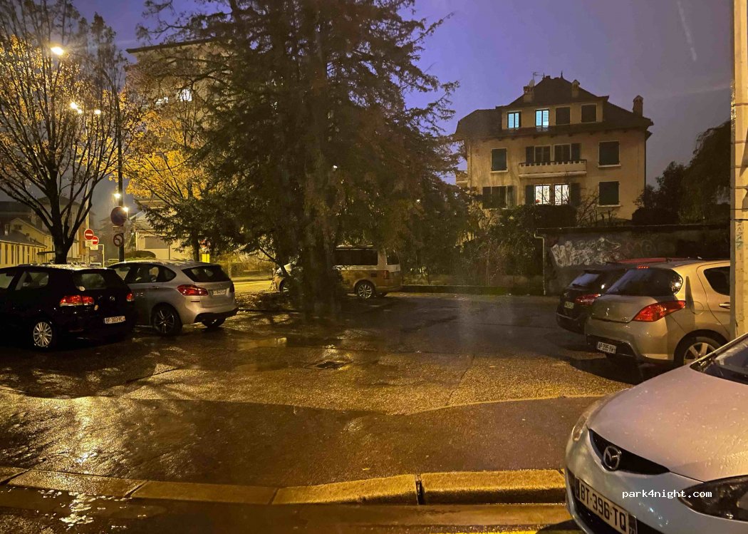 (74000) Annecy - 2 Rue du Général Ferrié — foto