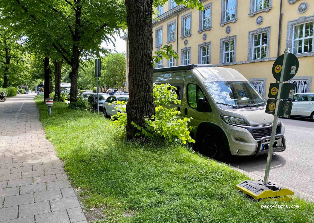 (80802) München - 3 Thiemestraße — foto