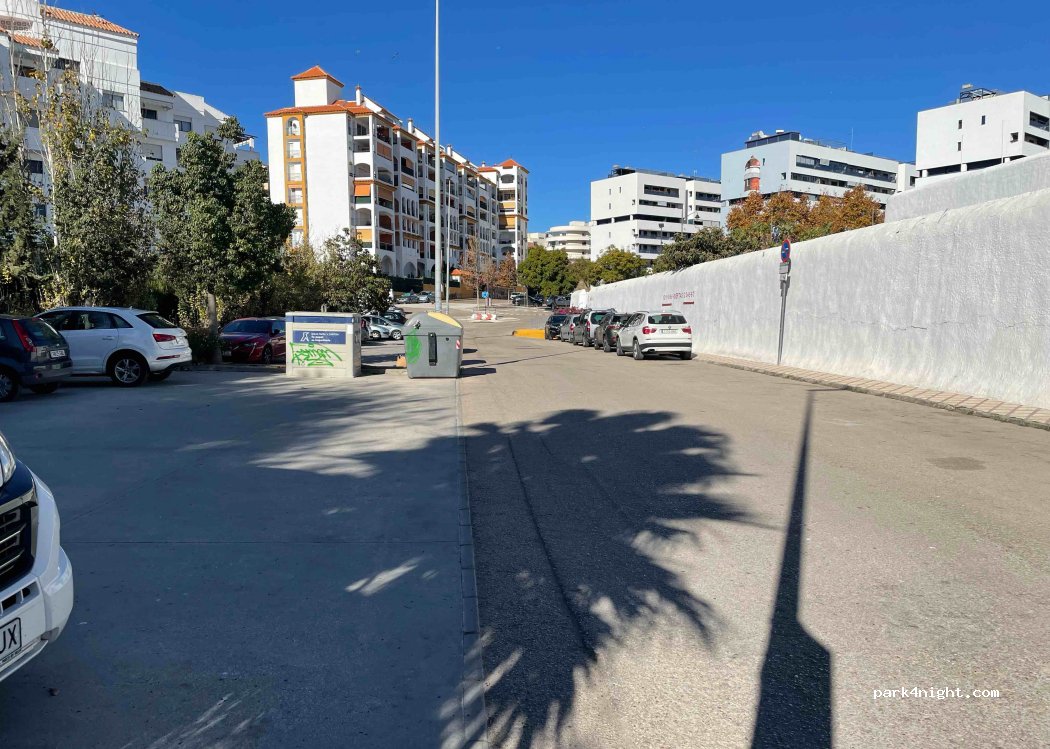 (29680) Estepona - 110 Calle Matías Prats — foto 2