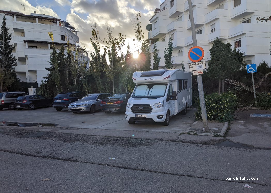 (29680) Estepona - 110 Calle Matías Prats — foto 4