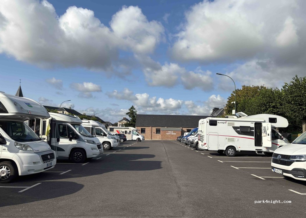 (76280) Criquetot-l'Esneval - Avenue du Docteur Aubry — foto 4