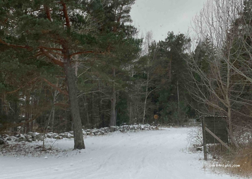 (184 95) Ljusterö - — foto 2