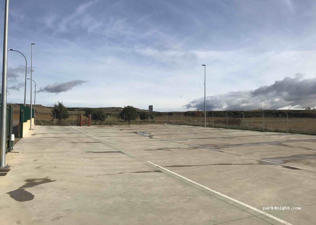 (34300) Paredes de Nava - 67 Plaza Industrial — foto 3