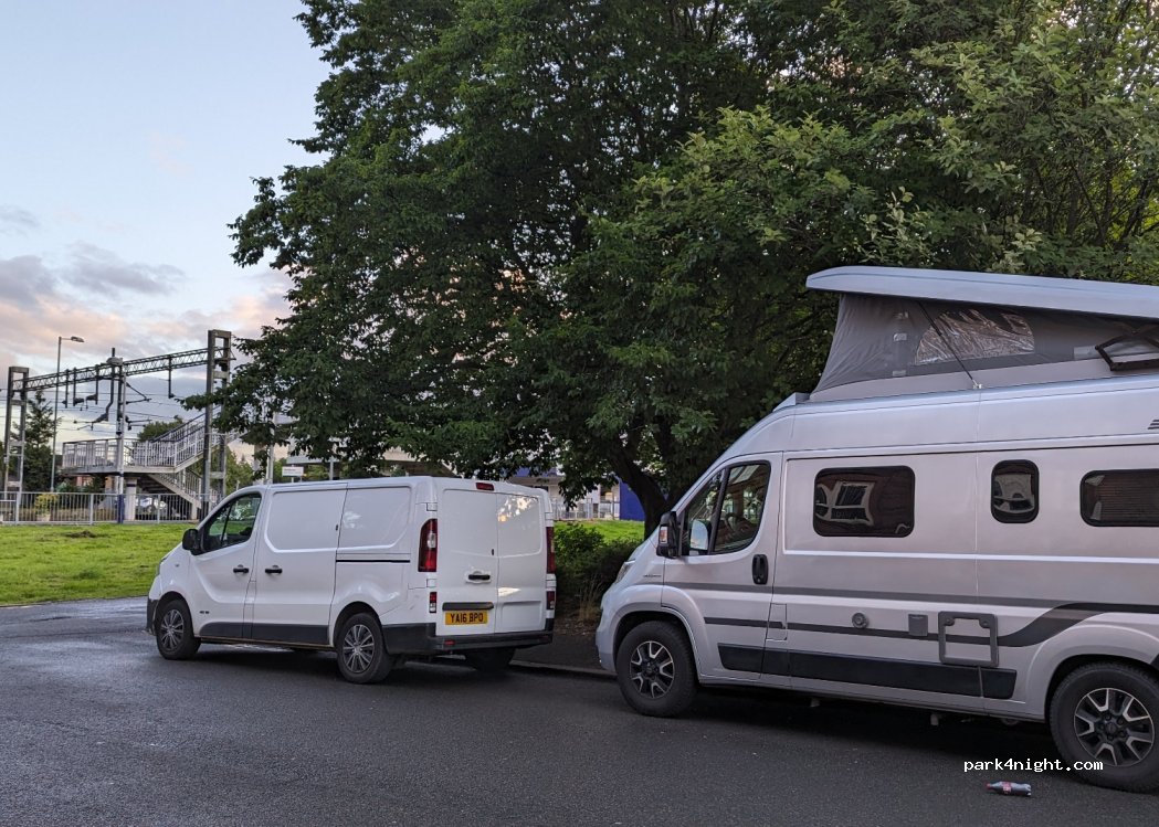 (G32 0PF) Glasgow - 12 Balgair Terrace — foto