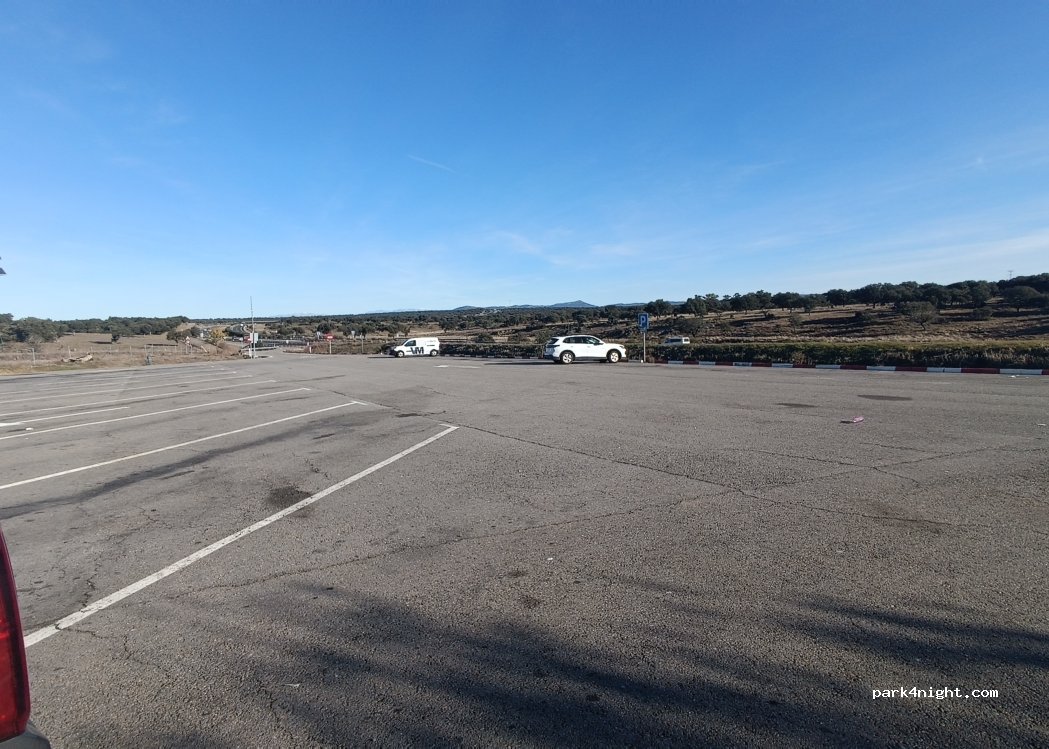 (10290) Trujillo - Carretera de Extremadura — foto 4
