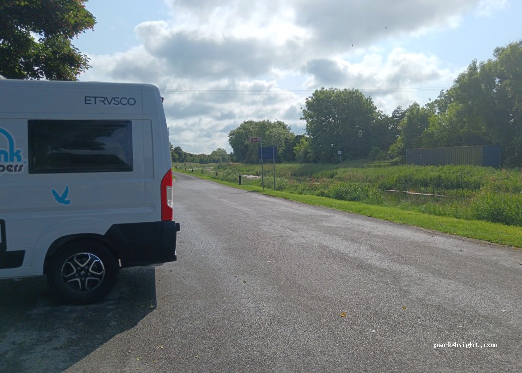 (N91 KD26) Thomastown - — foto 5