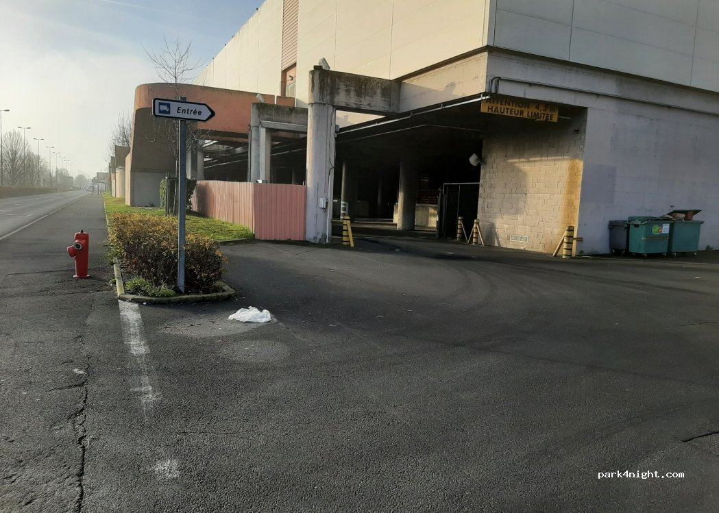 (63100) Clermont-Ferrand - 293 Boulevard Etienne Clémentel — foto 3
