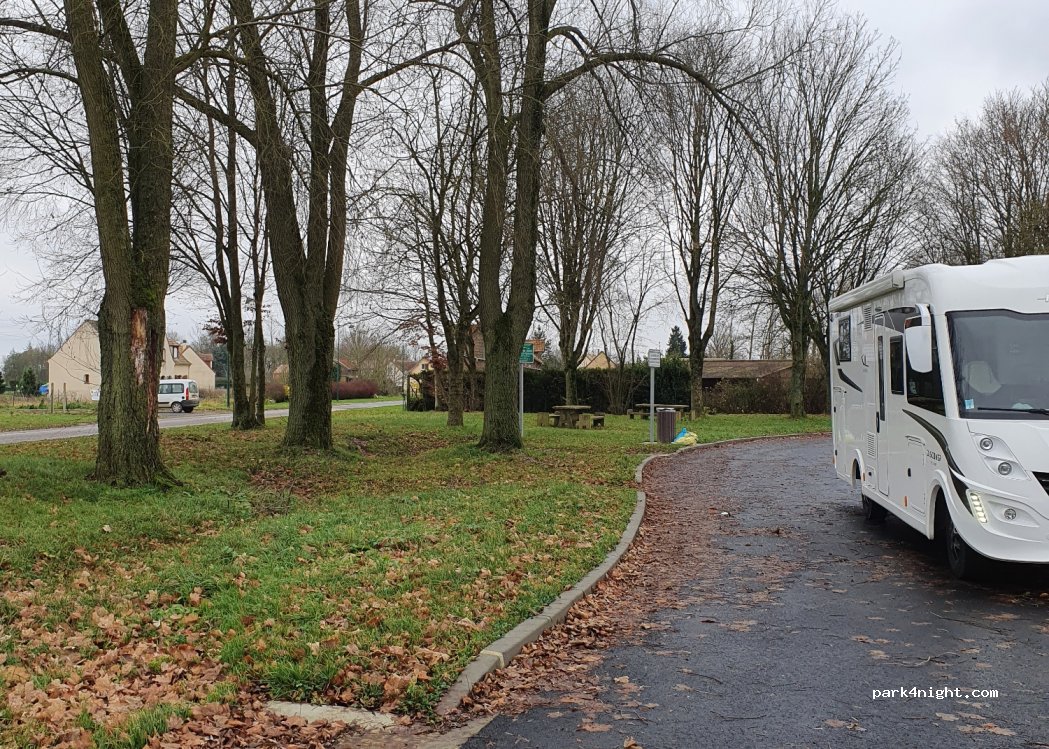 (80320) Hypercourt - 36 Route des Flandres — foto 2