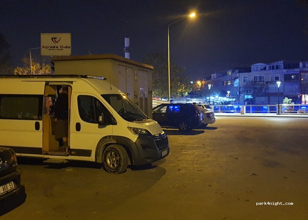 (31030) Antakya - 12 Semih Azmi Sokak — foto