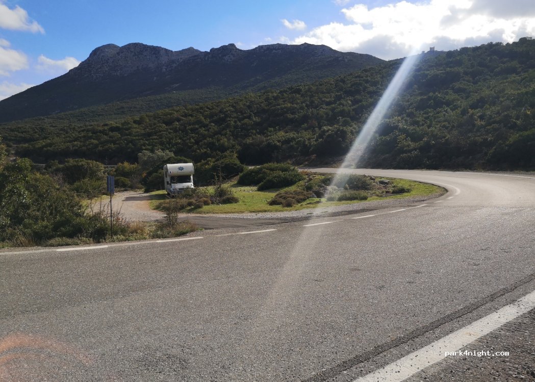 (230 52) Molaoi - Epar.Od. Molaon-Kiparissiou — foto