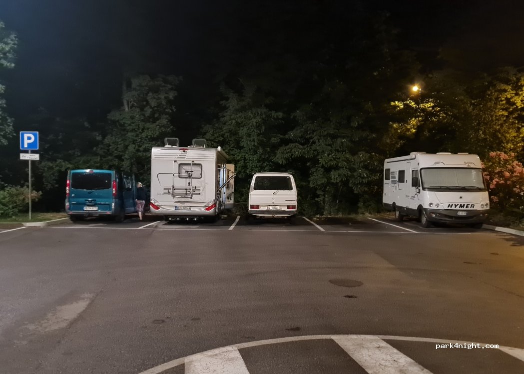 (34139) Trieste - 37 Via Carlo De Marchesetti — foto