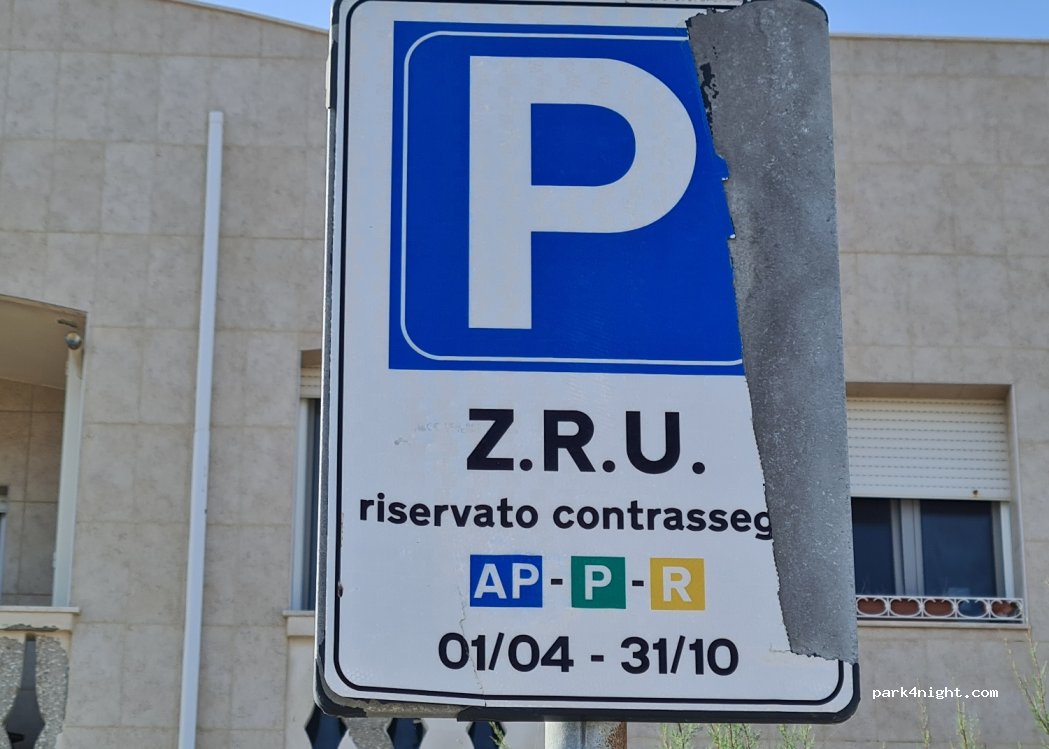 (70044) Polignano a Mare - 1/A Via Agostino Calò — foto