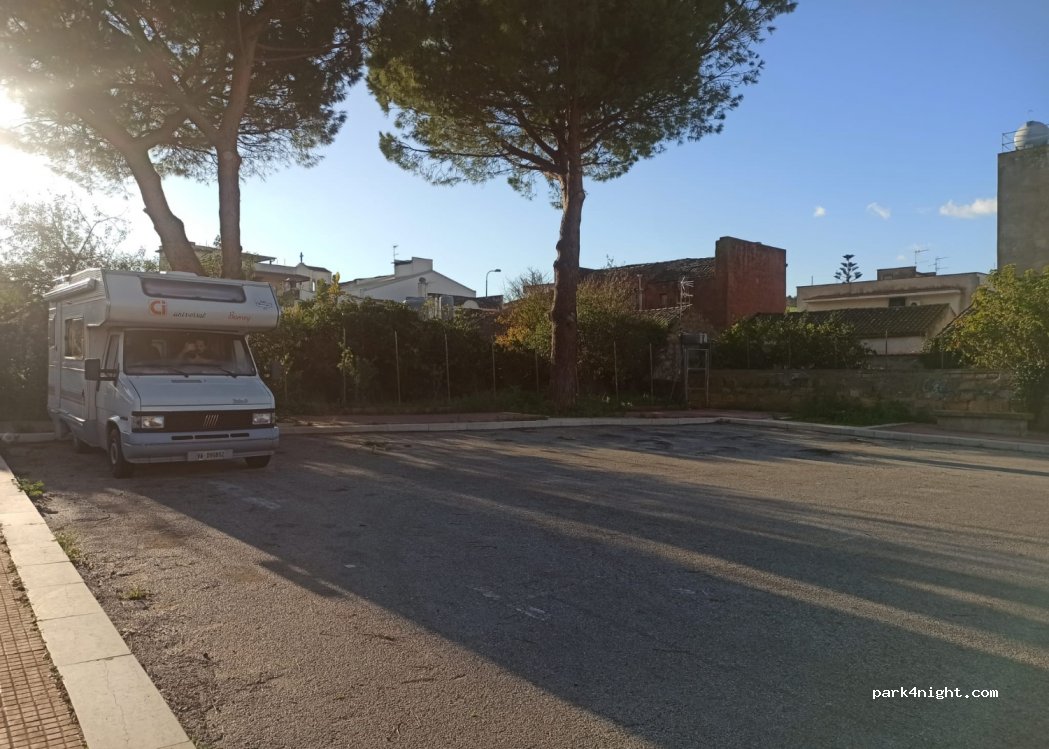 (91016) Napola - 223 Via Milano — foto 2