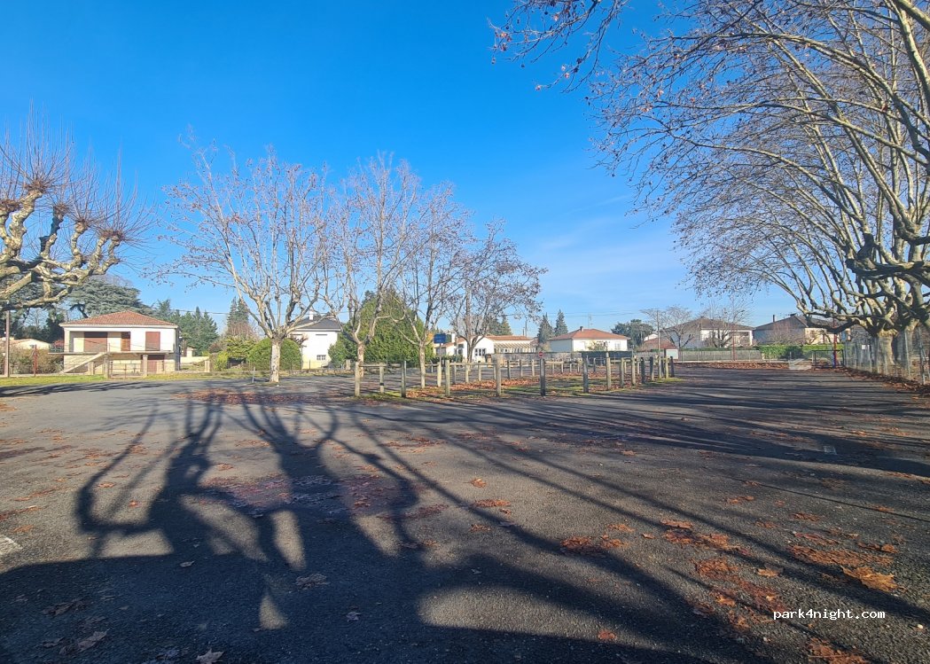 (24100) Bergerac - 67 Rue Rodolphe Bruzac — foto