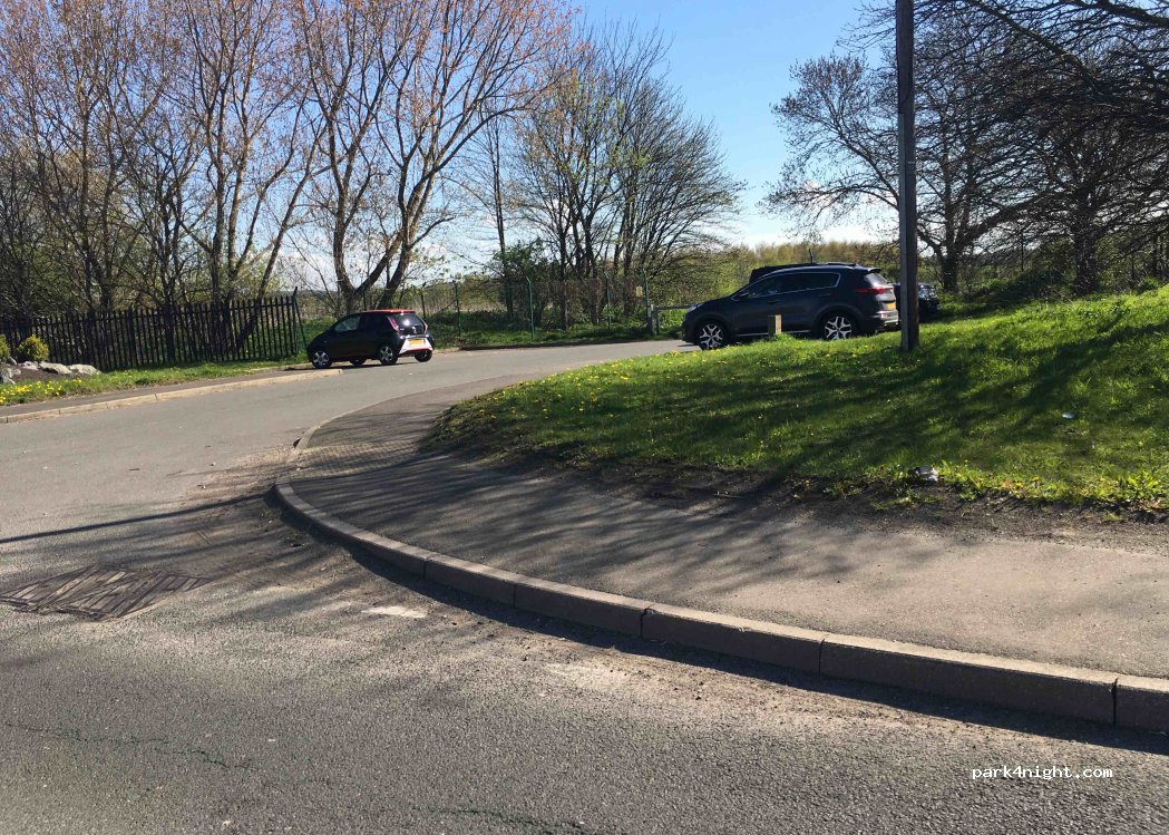 (S71 4BD) Royston - Lund Hill Ln — foto 4