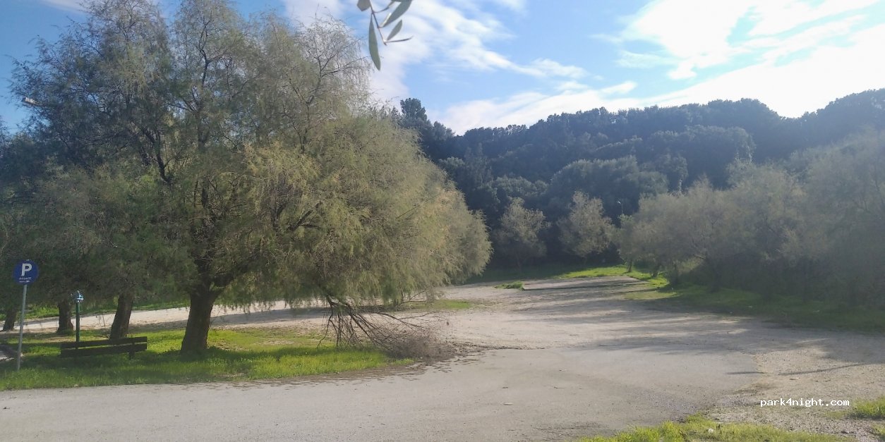(252 00) Kato Achaia - Unnamed Road — foto