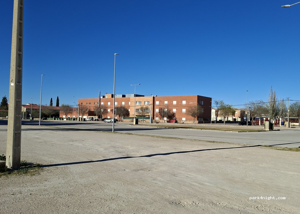 (13700) Tomelloso - 11 Calle 20 A — foto