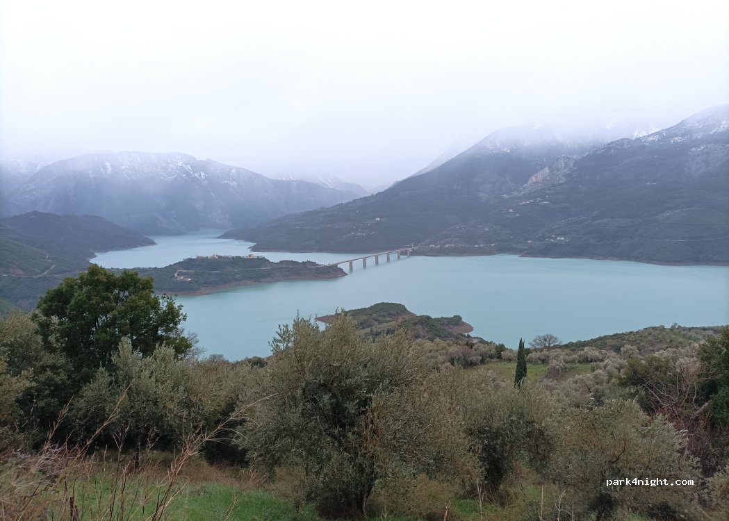 (360 71) Fragkista - Unnamed Road — foto