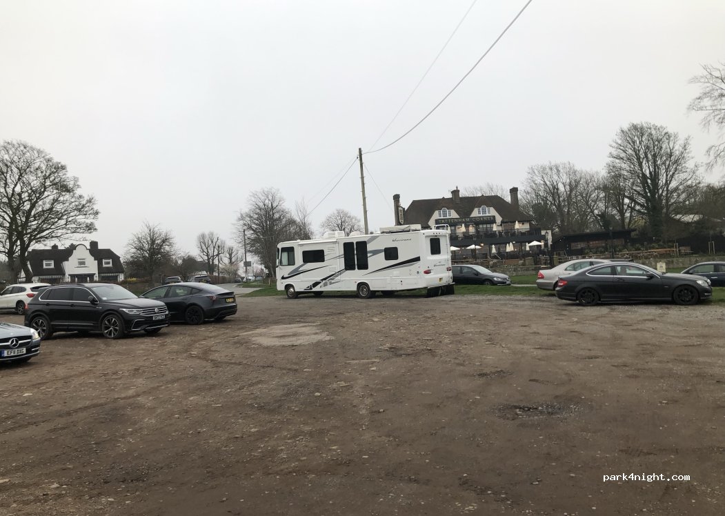 (KT18 5PP) Epsom - Tattenham Cres — foto 3