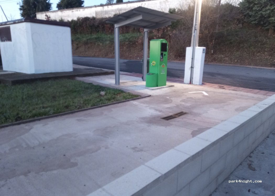 (10480) Madrigal de la Vera - 2 Camino Cementerio — foto 2