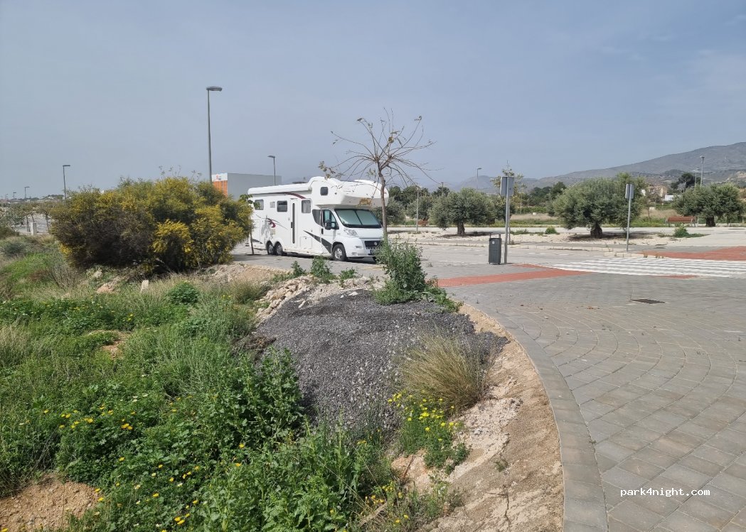 (03570) La Vila Joiosa - 40 Plaça Bulevar 3 Pp 33 — foto 4