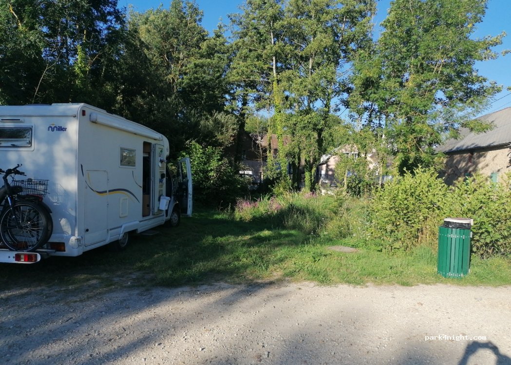 (28630) Thivars - 1 Passage des Pêcheurs — foto 2