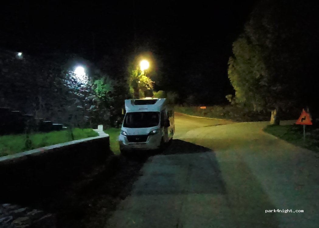 (740 51) Malevizi - Unnamed Road — foto 2