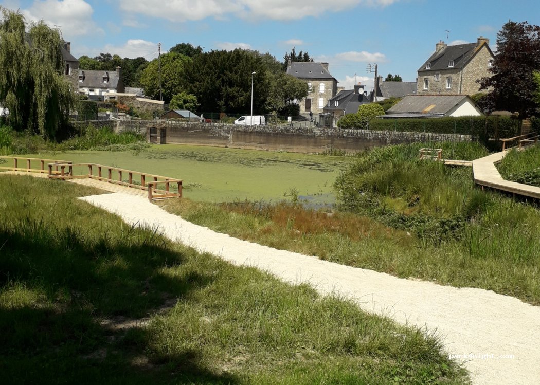(22420) Le Vieux-Marché - 2 Hent ar Pont Kozh — foto