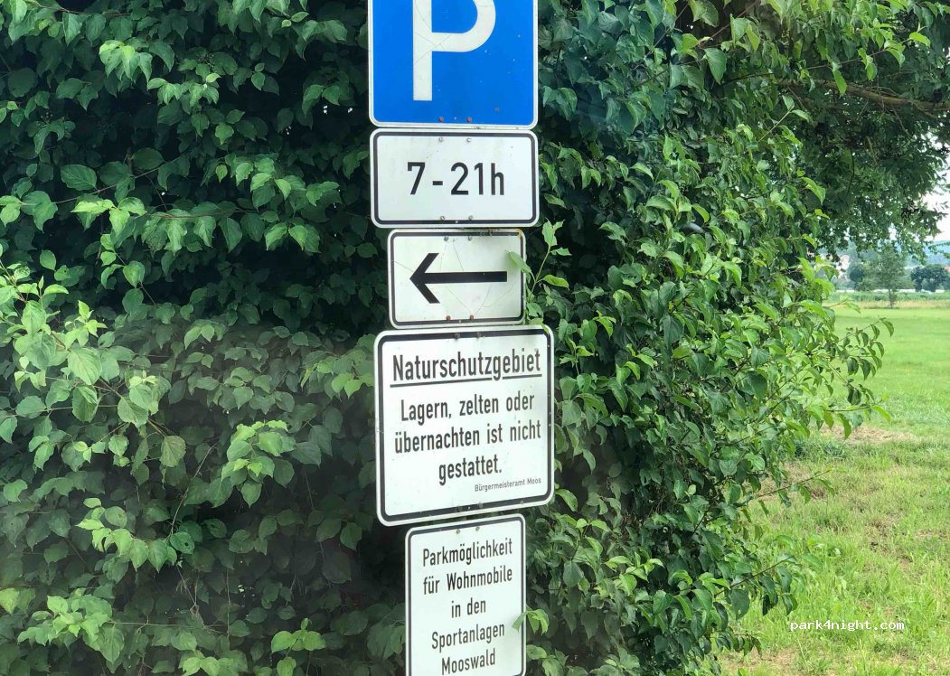 (78345) Moos - Parkplatz Strandbad Moos — foto