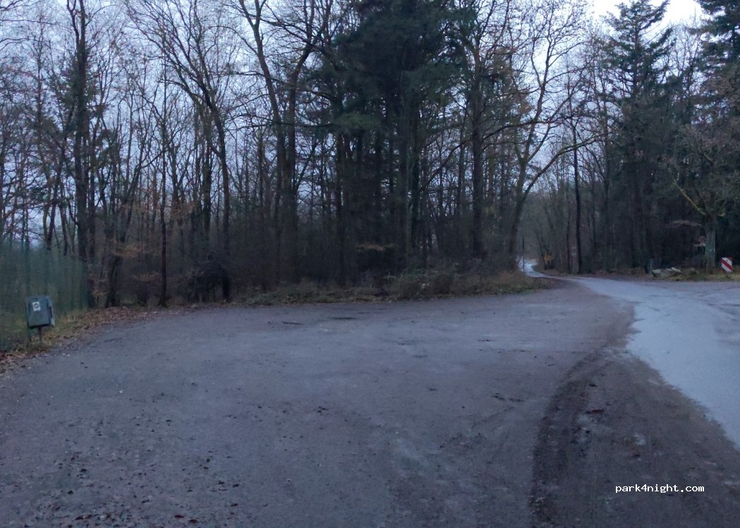(61350) Bad Homburg vor der Höhe - Kreuzallee — foto