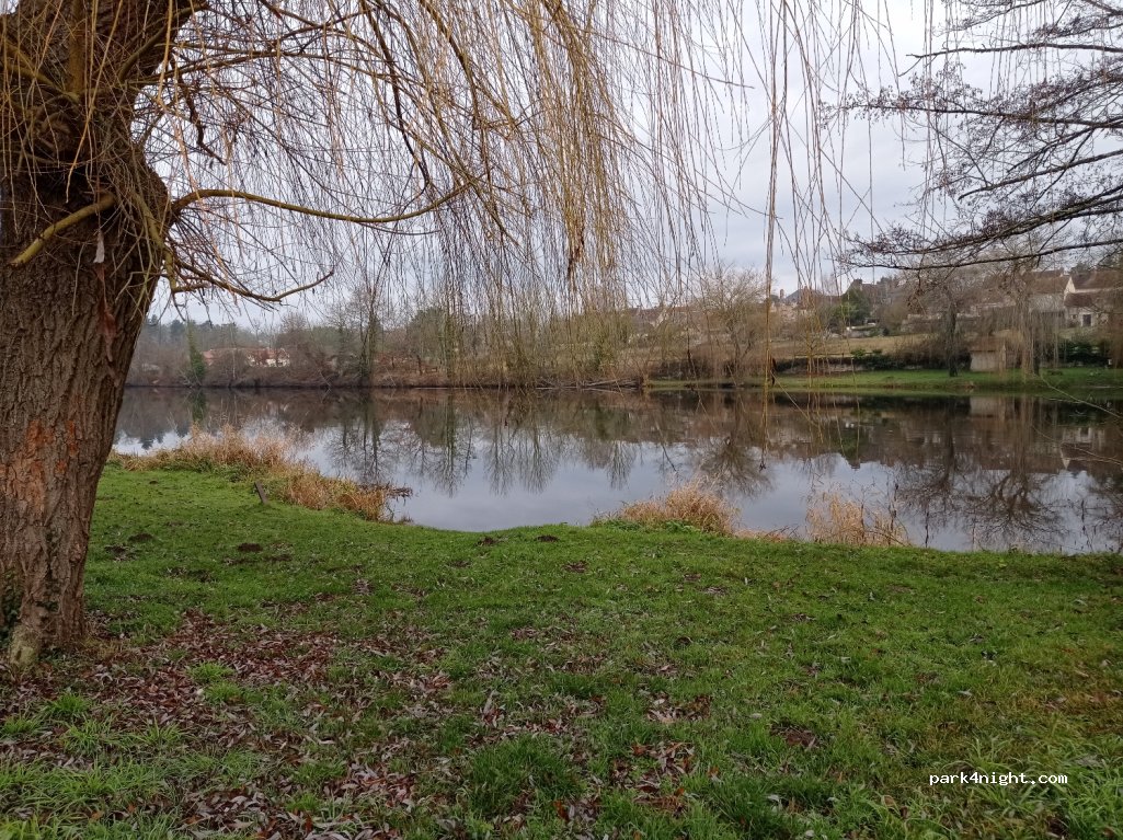 (36220) Fontgombault - 1 Chemin des Coteaux — foto 2