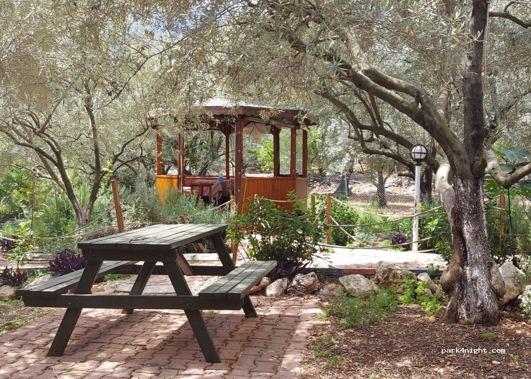 Alpstar Restaurant & Camping — foto