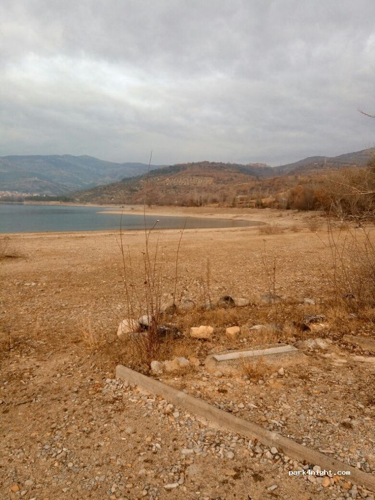 (25518) Aramunt - Unnamed Road — foto