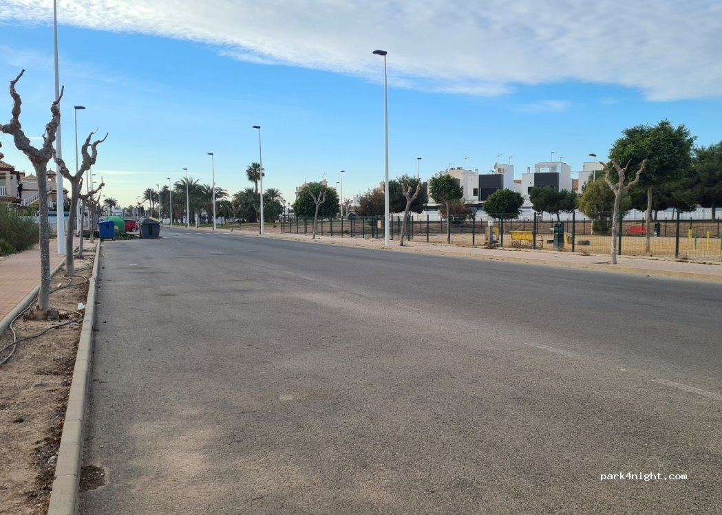 (30740) San Pedro del Pinatar - Avenida Pablo Picasso — foto 3