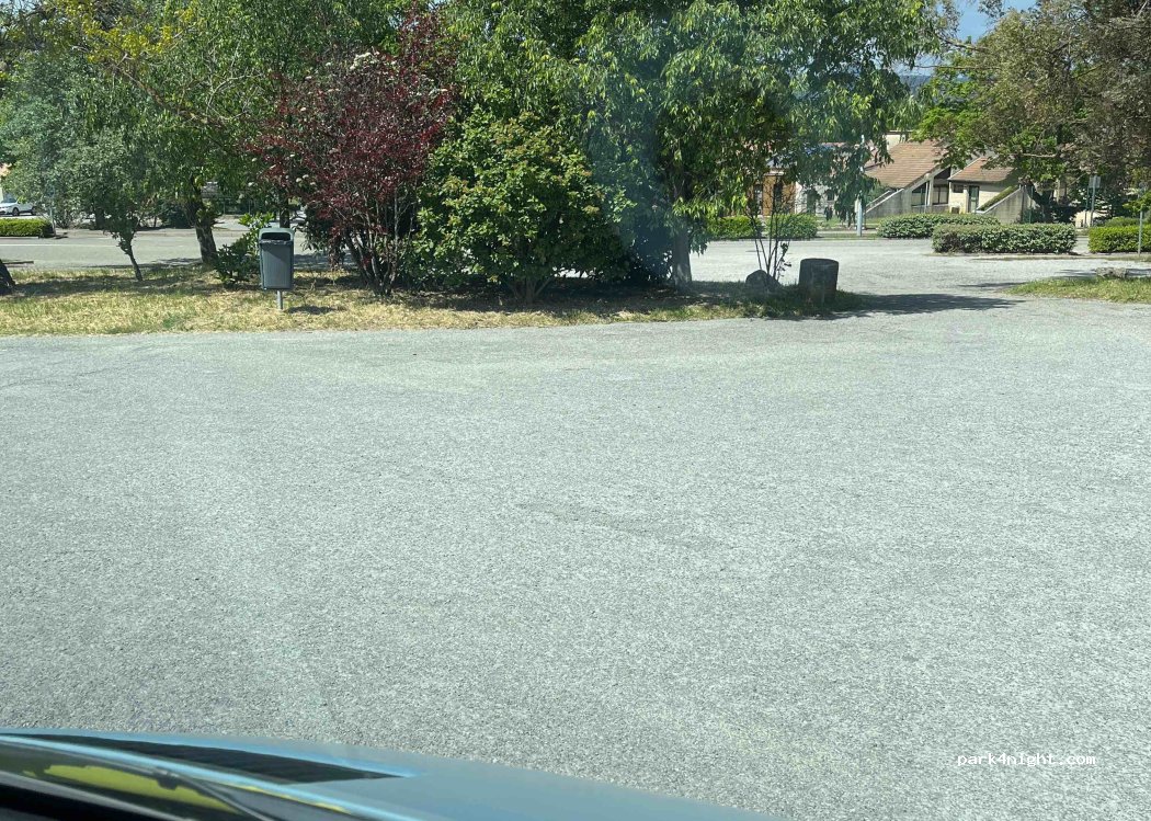(26270) Loriol-sur-Drôme - 6 Avenue Maréchal Foch — foto